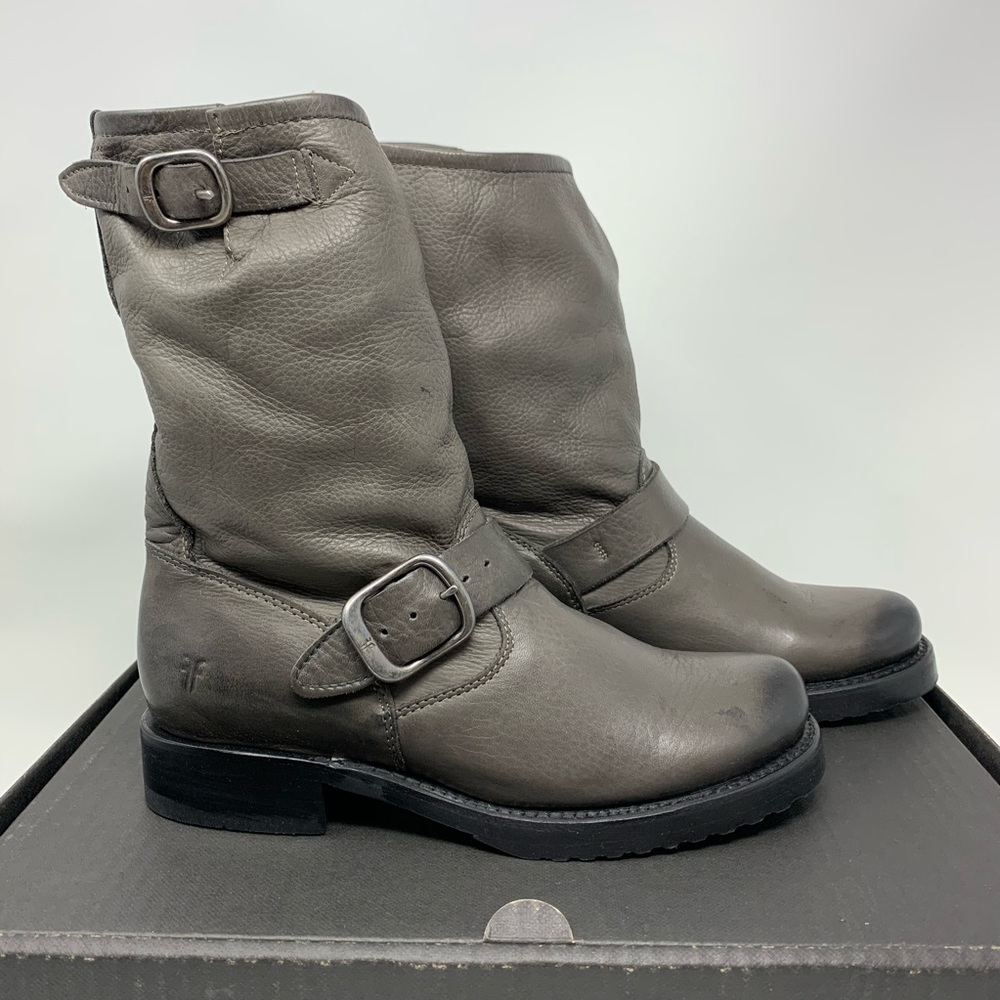 Frye Veronica Women’s Short Smoke Leather Boot
